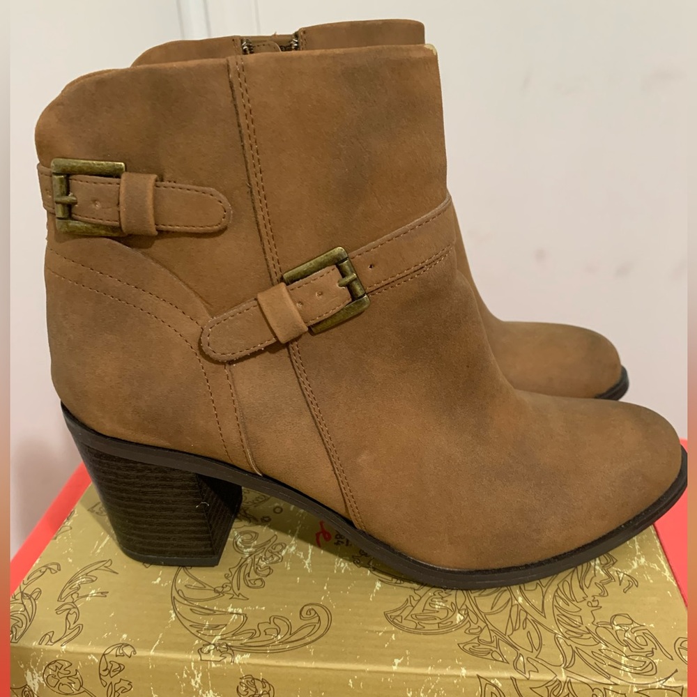 NWOT American Rag booties - Picture 4 of 8